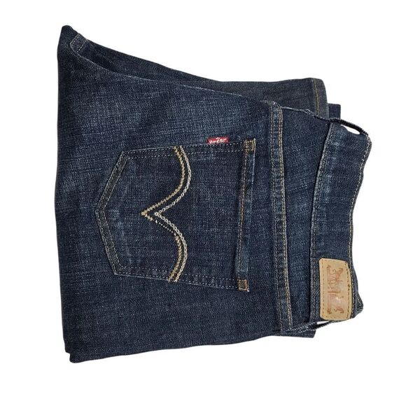 Levi's Bootcut Vintage  515 Bootcut Jeans - Picture 5 of 10